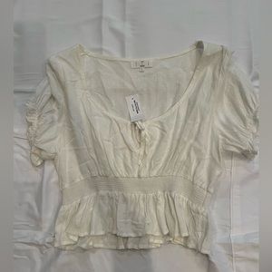 White Tilly’s top